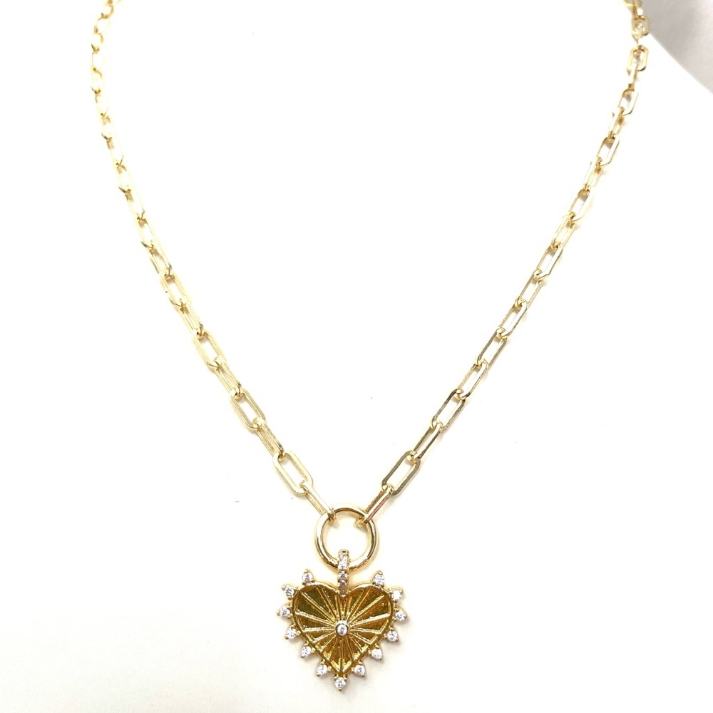 New Paperclip Chain Spiked Heart Necklace